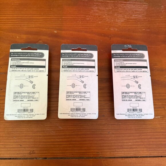 RadioShack Red Flat-Pin Connectors 2-Pair Pack Set of 3 - Picture 2 of 2